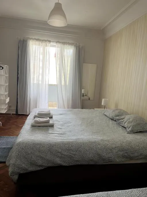 Only Room 3 People Center Of Lisboa 0*,